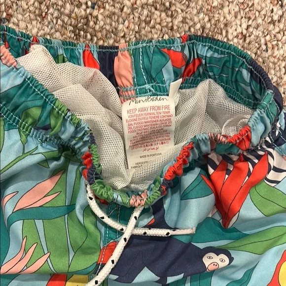 Mini Boden Boys Tropical Swim Shorts Trio - Sharks, Crocodiles & Parrots - Picture 12 of 13